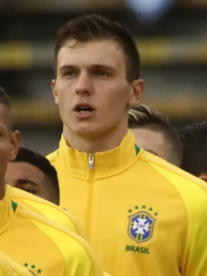 Lucas Perri photo